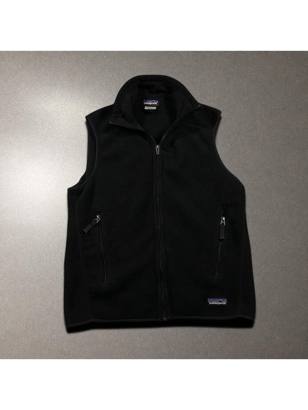 Men's Patagonia Synchilla Black Full Zip Fleece Vest - Size Small!